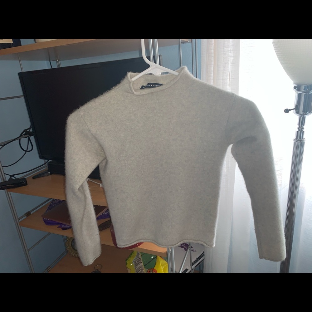 Brandy Melville Cropped Sweater